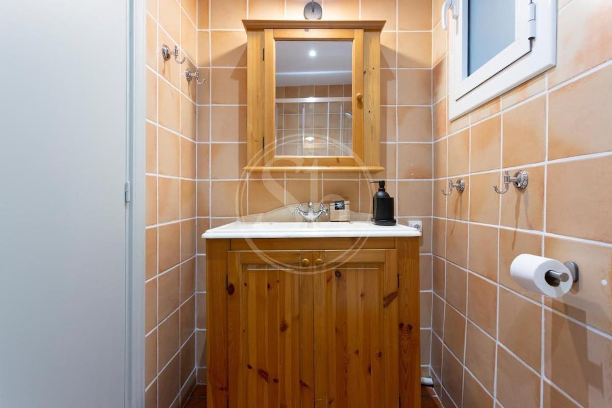Bonito En L'eixample Apartment