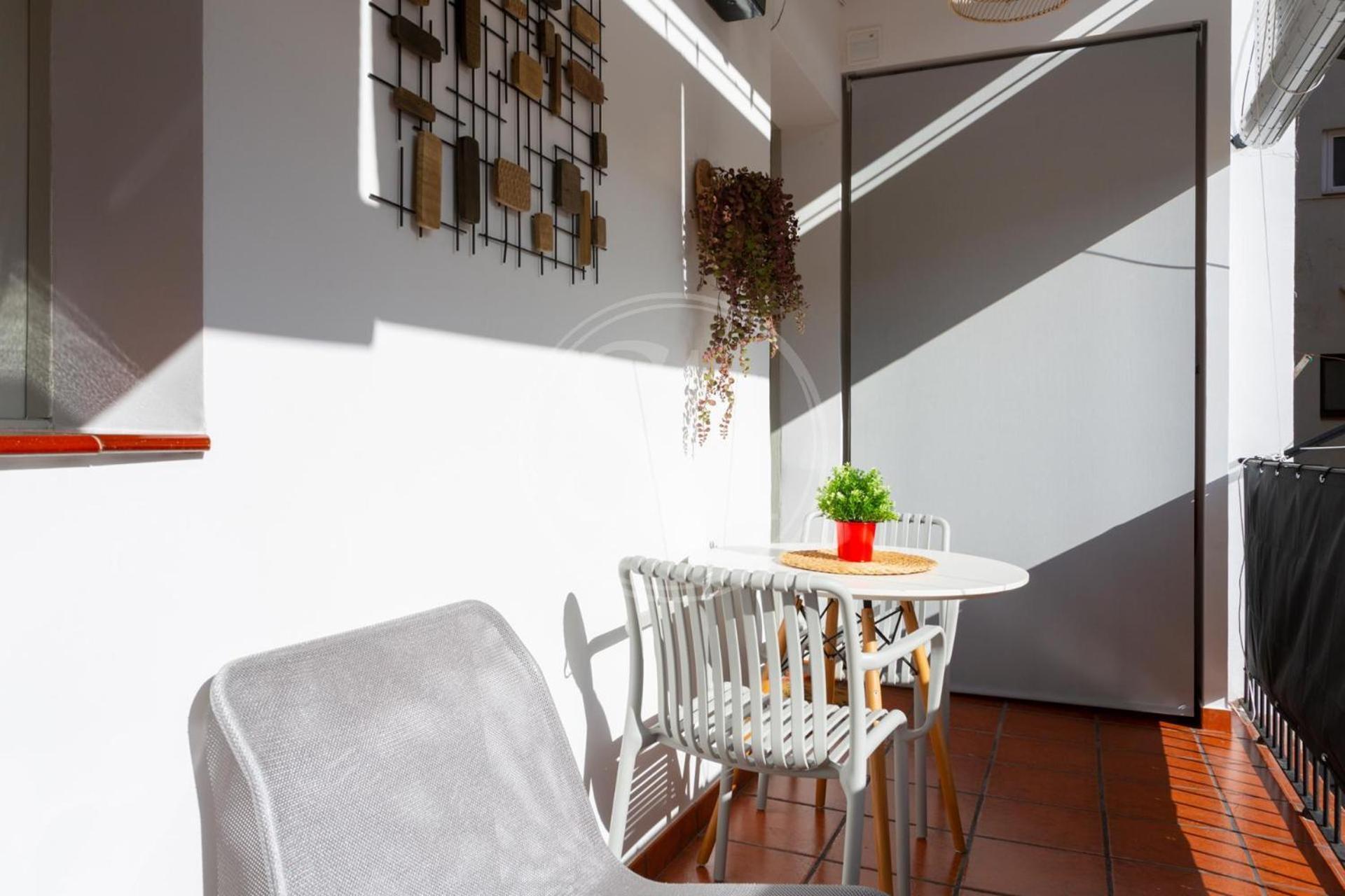 Bonito En L'eixample Apartment